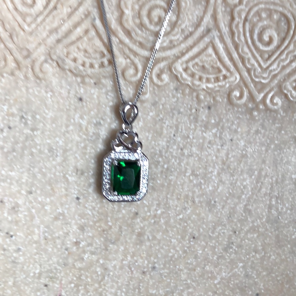 New Emerald Crystal Sterling Silver Necklace 12”